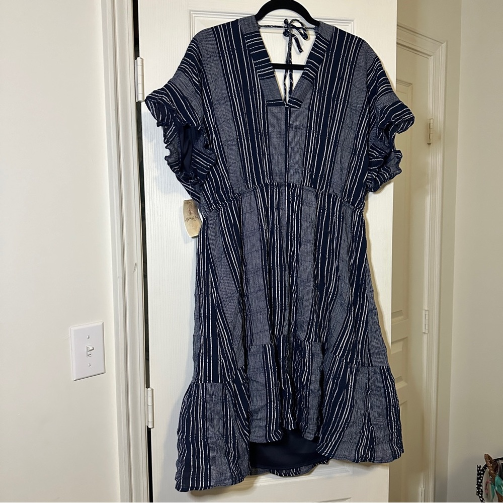 A beautiful soul (Arula) navy and ivory striped dress, size 3X